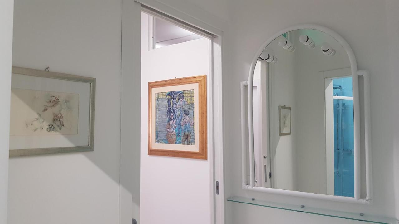 Amanda'S Apartment Таранто Екстериор снимка