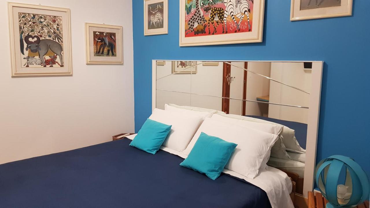 Amanda'S Apartment Таранто Екстериор снимка