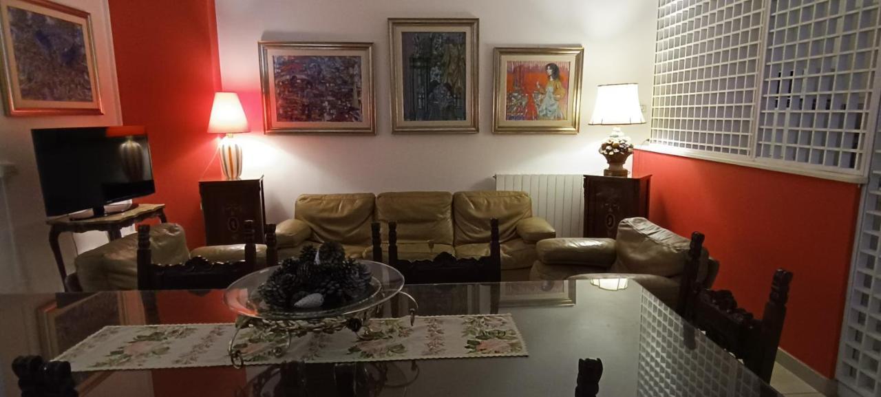 Amanda'S Apartment Таранто Екстериор снимка
